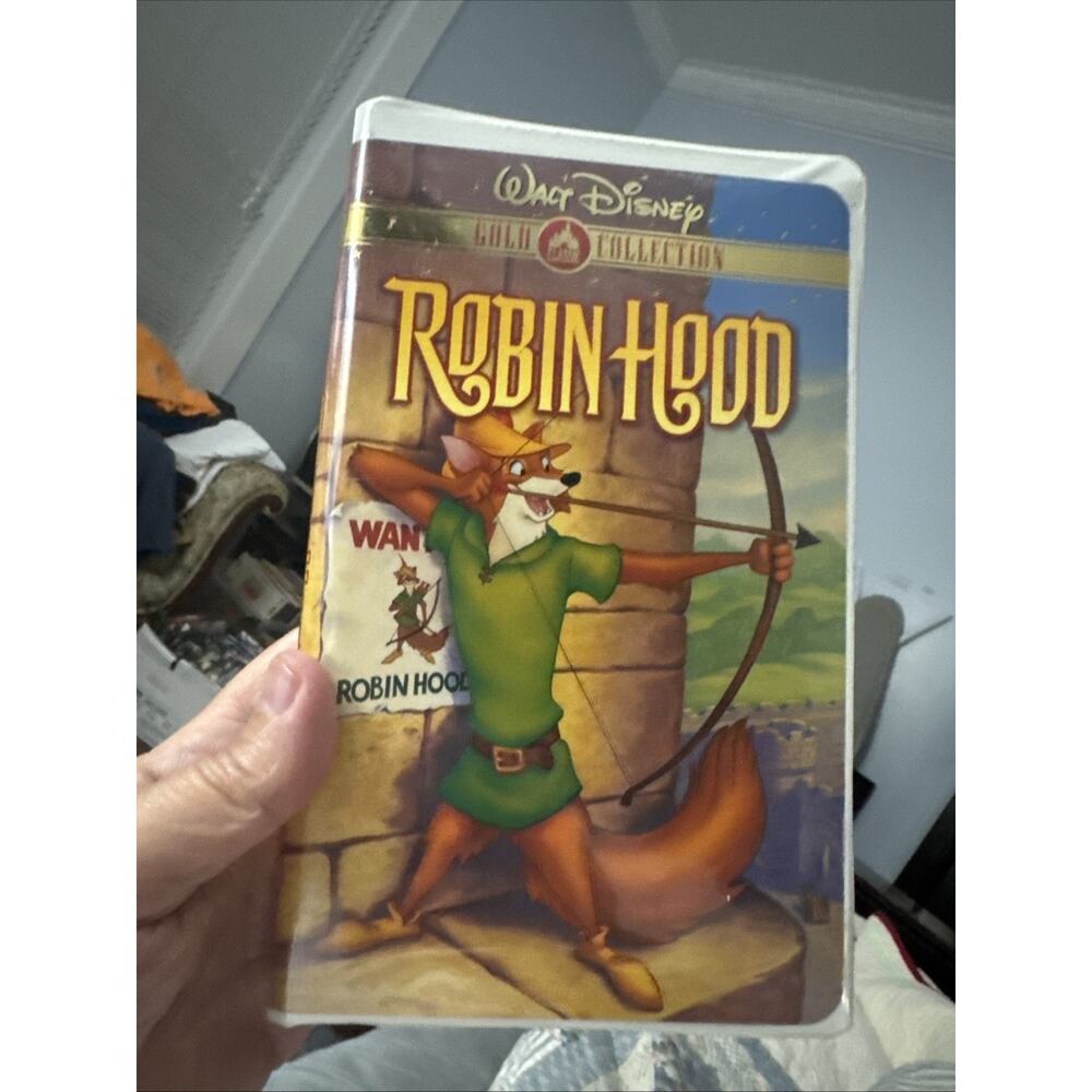 Disney's Robin Hood (VHS, 1991) Disney Gold Collection